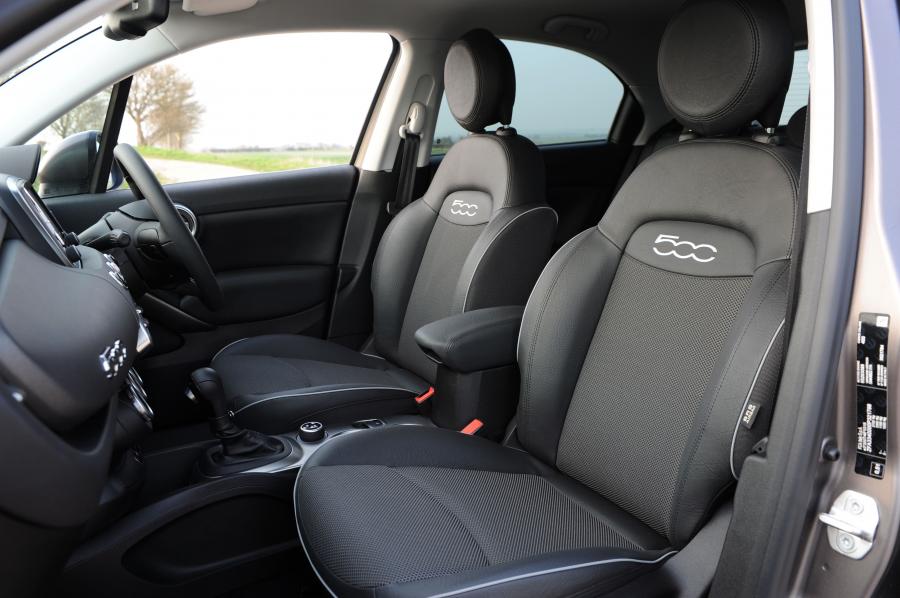  Fiat 500X Cross 2015 года  (UK) (фото 24 из 30)
